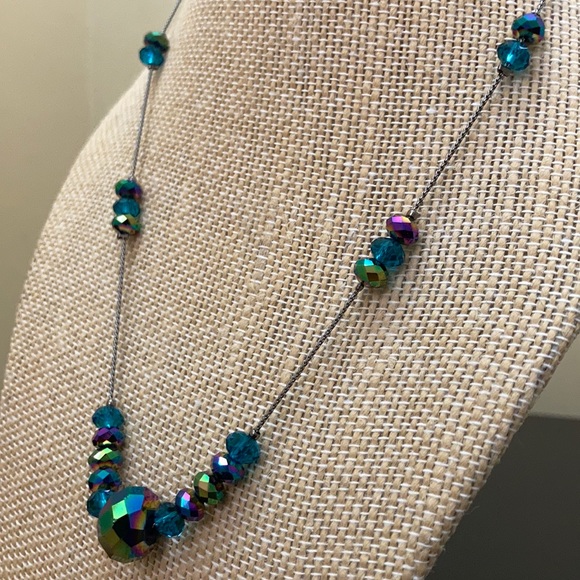 Multicolored Beaded Necklace - Picture 6 of 6